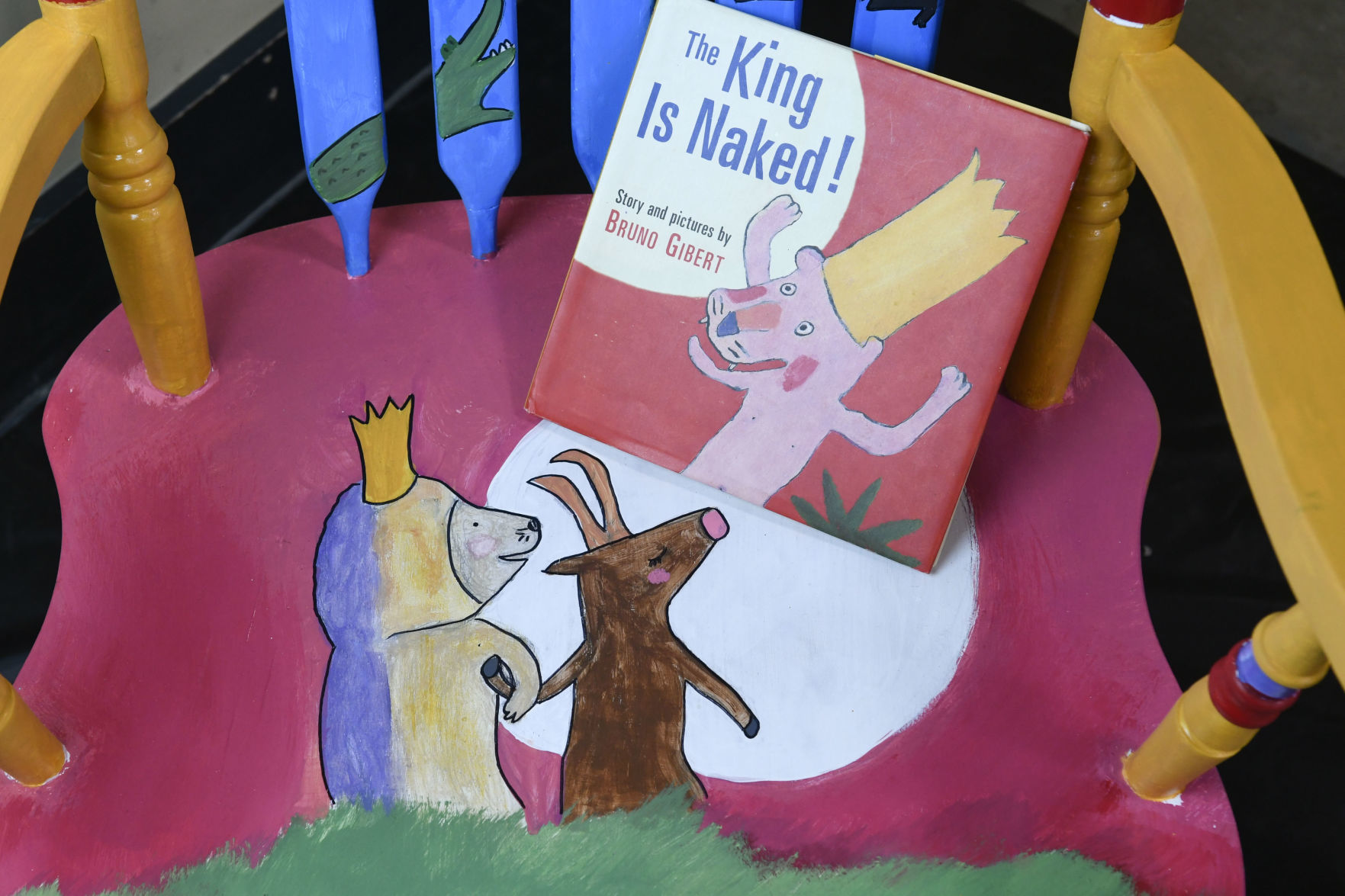 041219 Painted Chairs 21.jpg